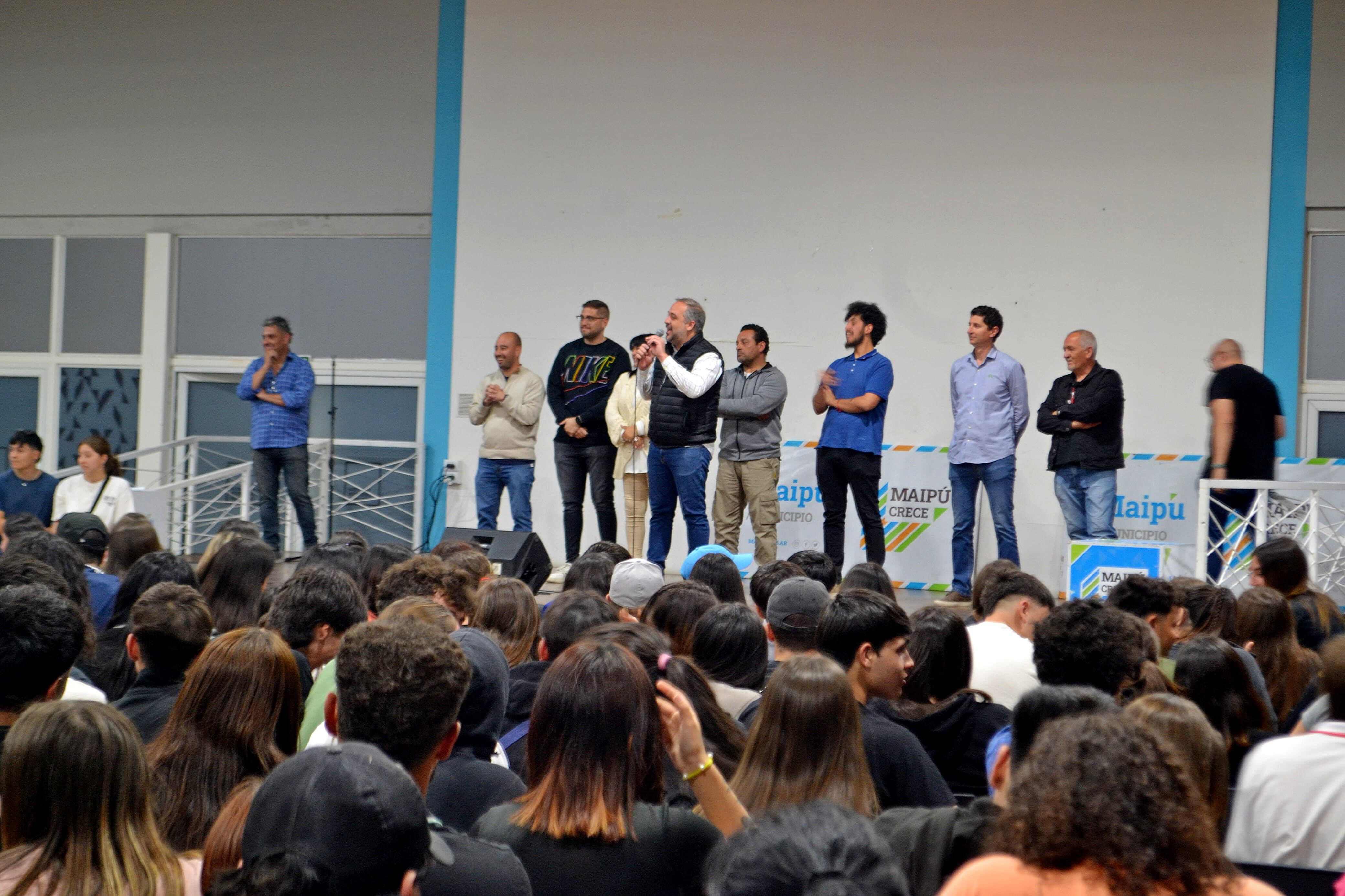 En Maipú más de 1000 estudiantes obtuvieron certificación nacional en Manipulación de Alimentos