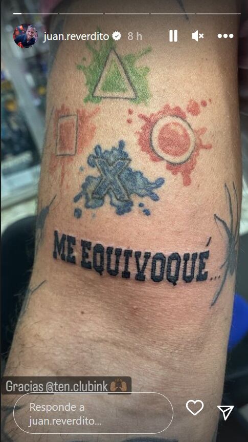 El tatuaje de Juan. (Captura Instagram @juan.reverdito)