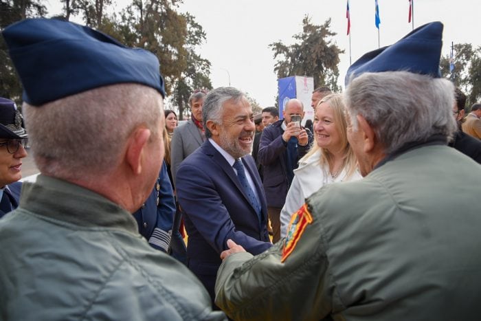 El gobernador Alfredo Cornejo encabezó la conmemoración del Paso a la Inmortalidad del General Don José de San Martín. Foto: Prensa Gobierno de Mendoza.