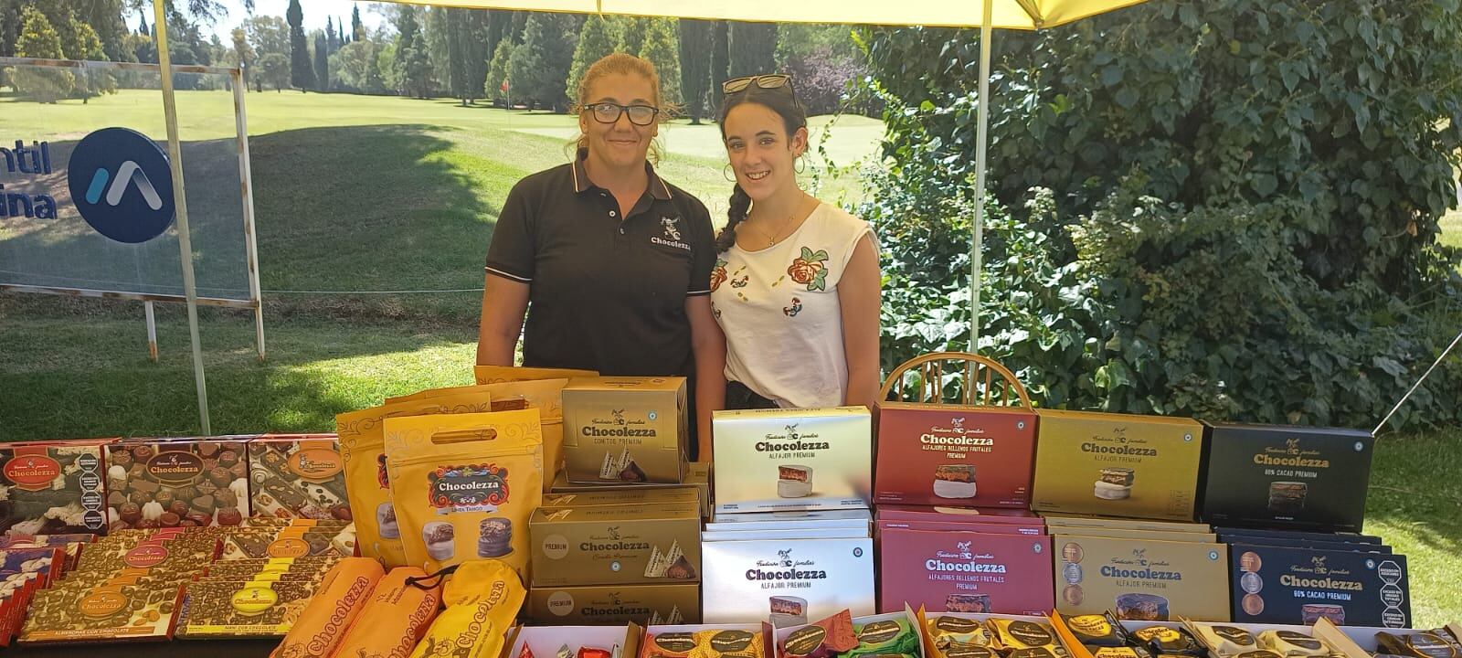 Torneo Vendimia de Golf 2023. Lourdes y Delfina disfrutando del clásico torneo/ Gentileza.