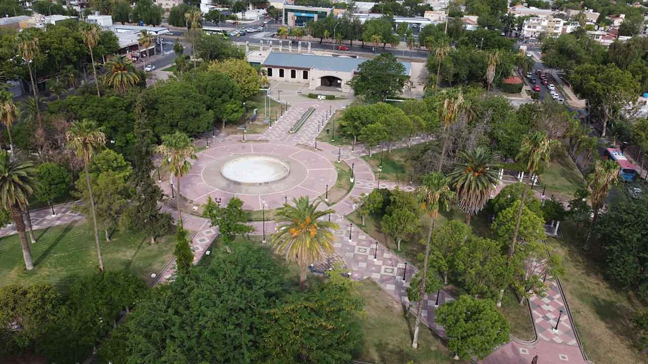 Plaza Pedro del Castillo y el Museo del Area Fundacional de Ciudad

Foto:José Gutierrez / Los Andes