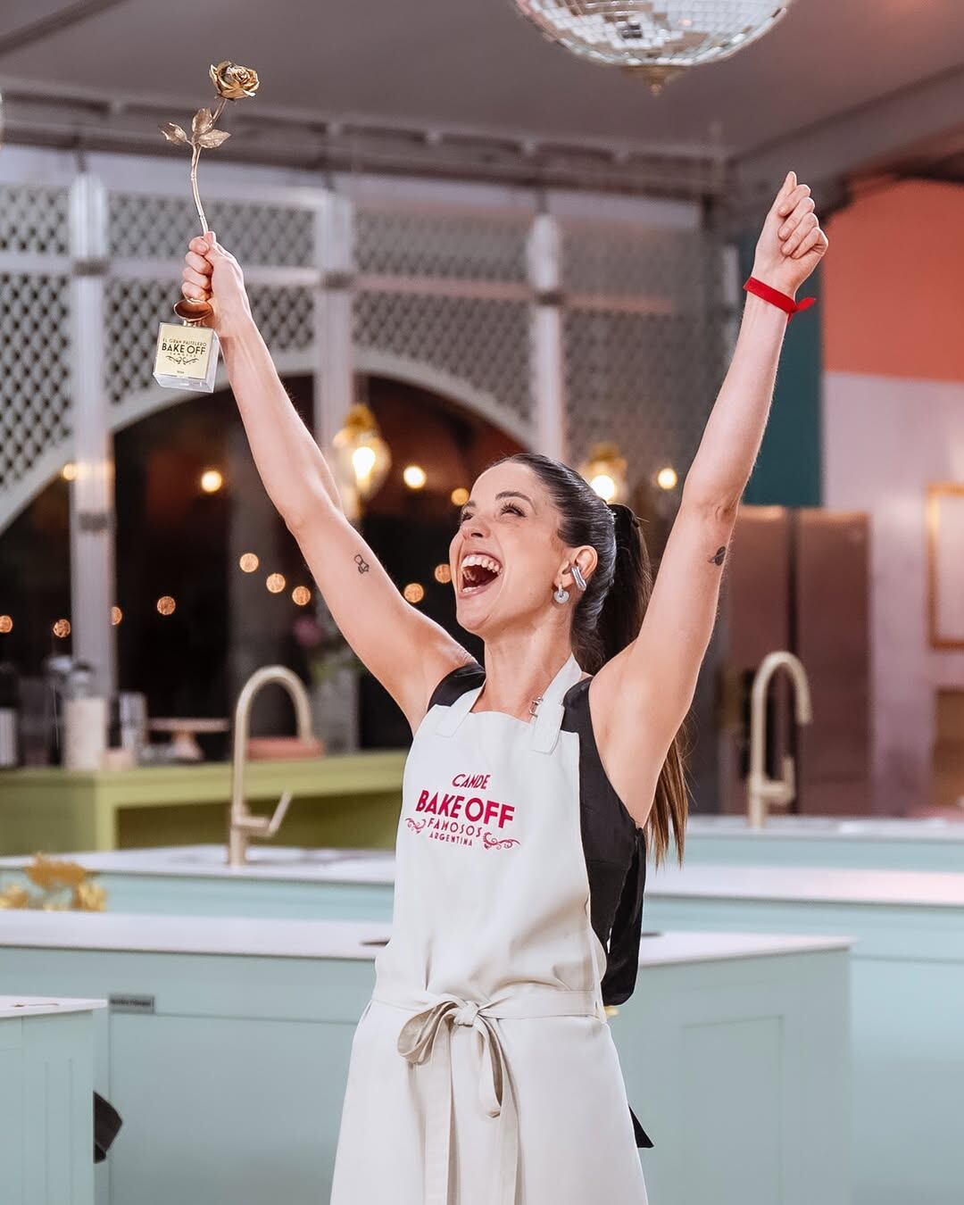 La ganadora de Bake Off mide menos de lo que se cree.