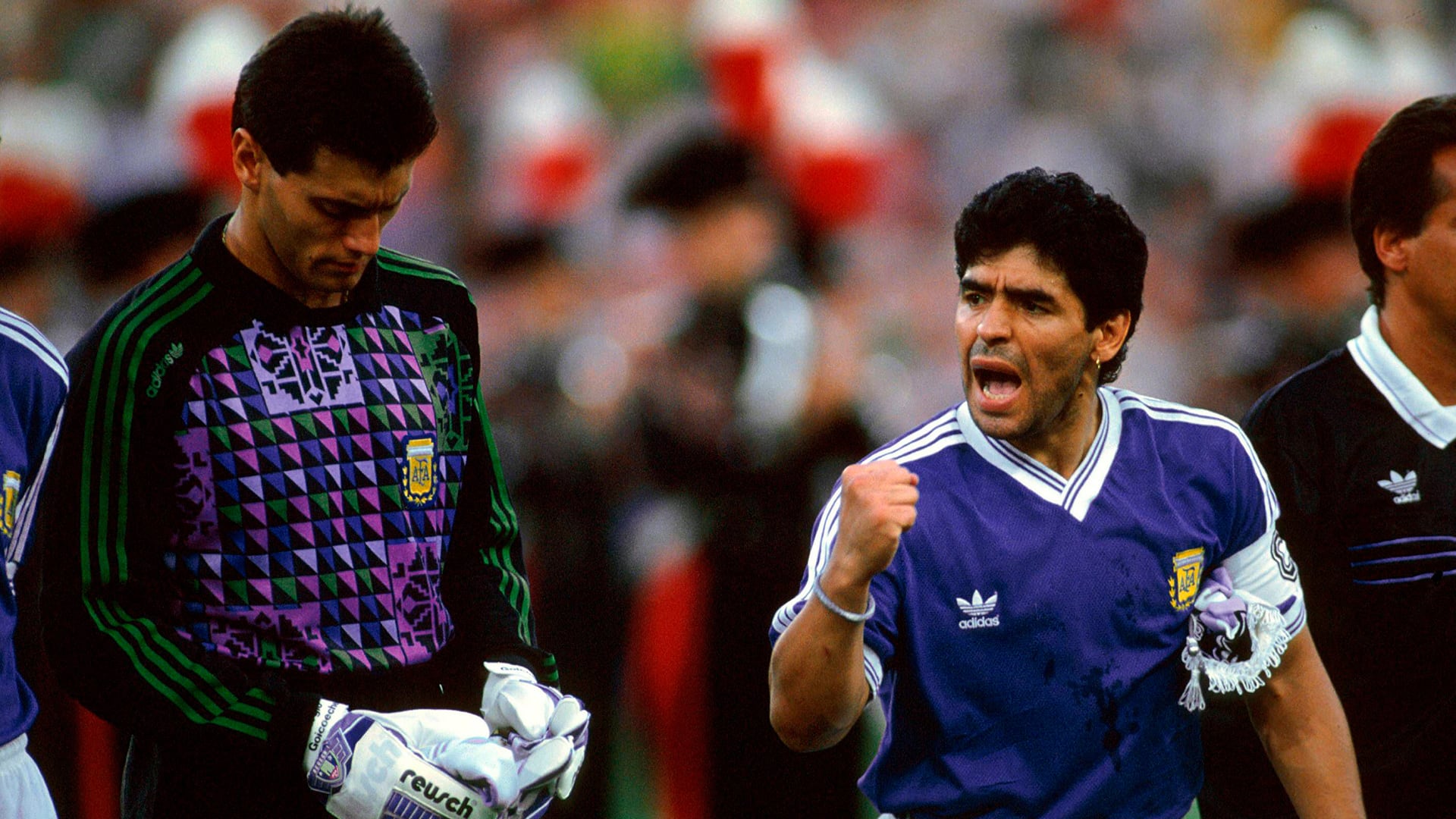 Goycochea y Diego Maradona durante el Mundial 1990. / archivo 