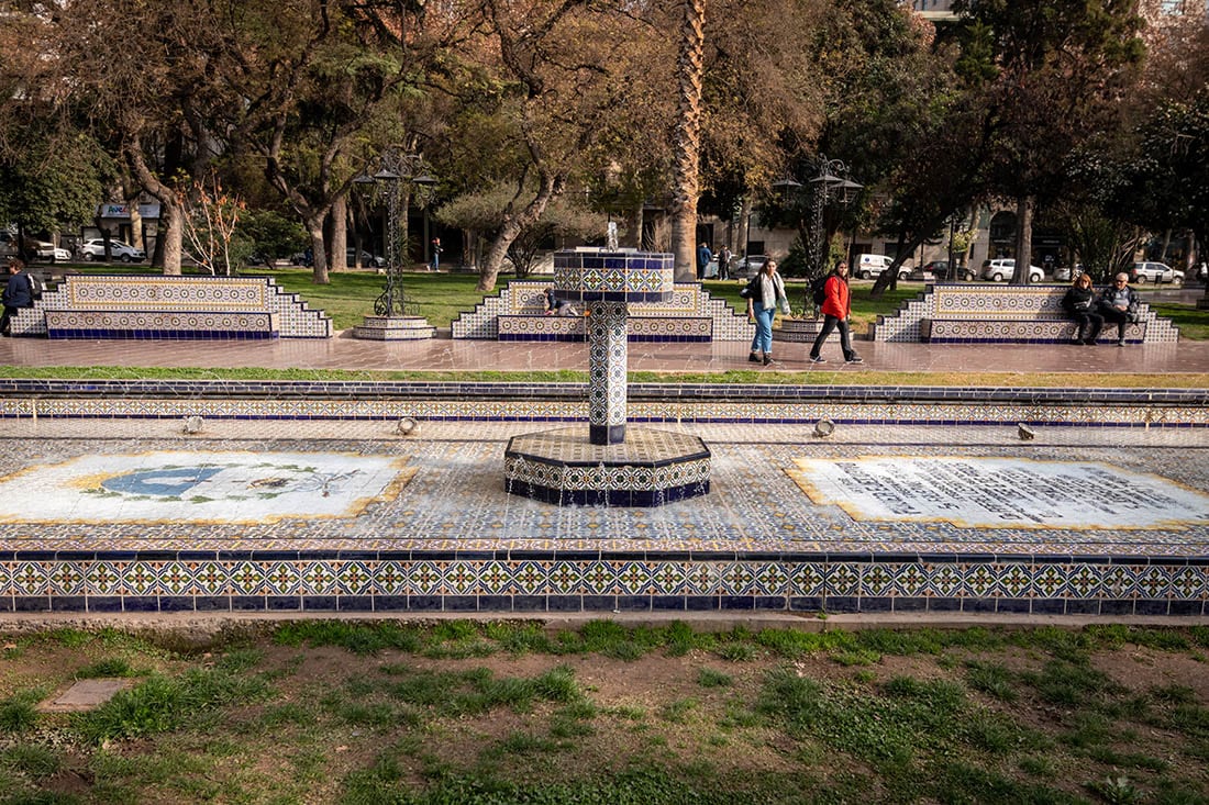 Fuente de la plaza España - Foto: Ignacio Blanco / Los Andes