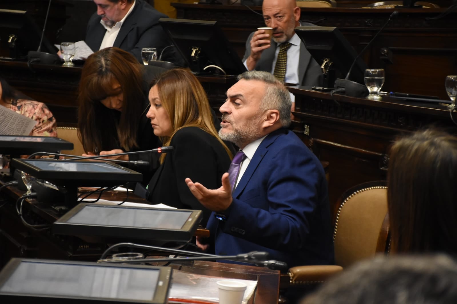 El senador del PJ Félix González, autor del proyecto sobre las billeteras electrónicas.