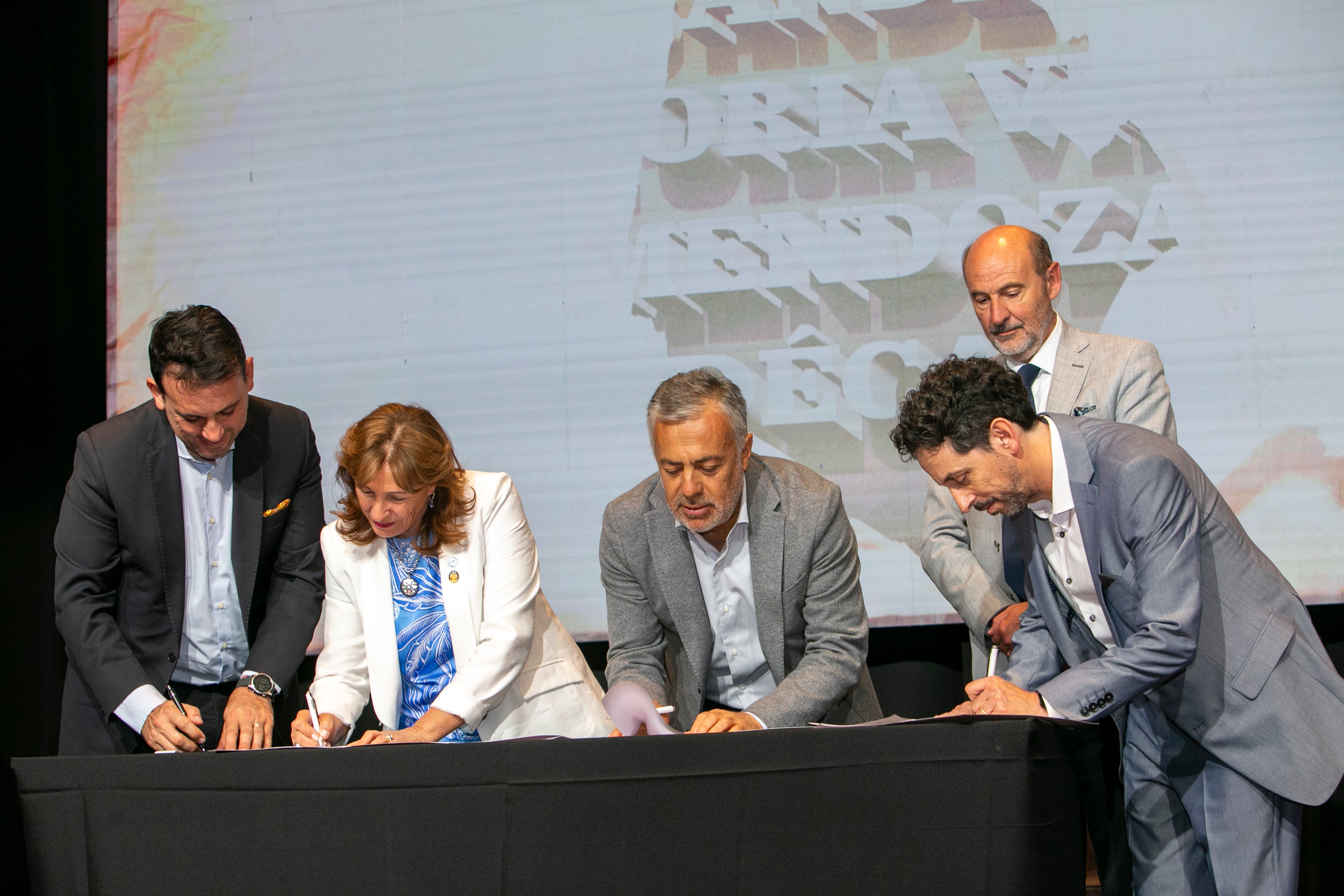 Tadeo García Salazar, Esther Sánchez, Alfredo Cornejo, Rodolfo Vargas Arizu y Pablo Dellazoppa.