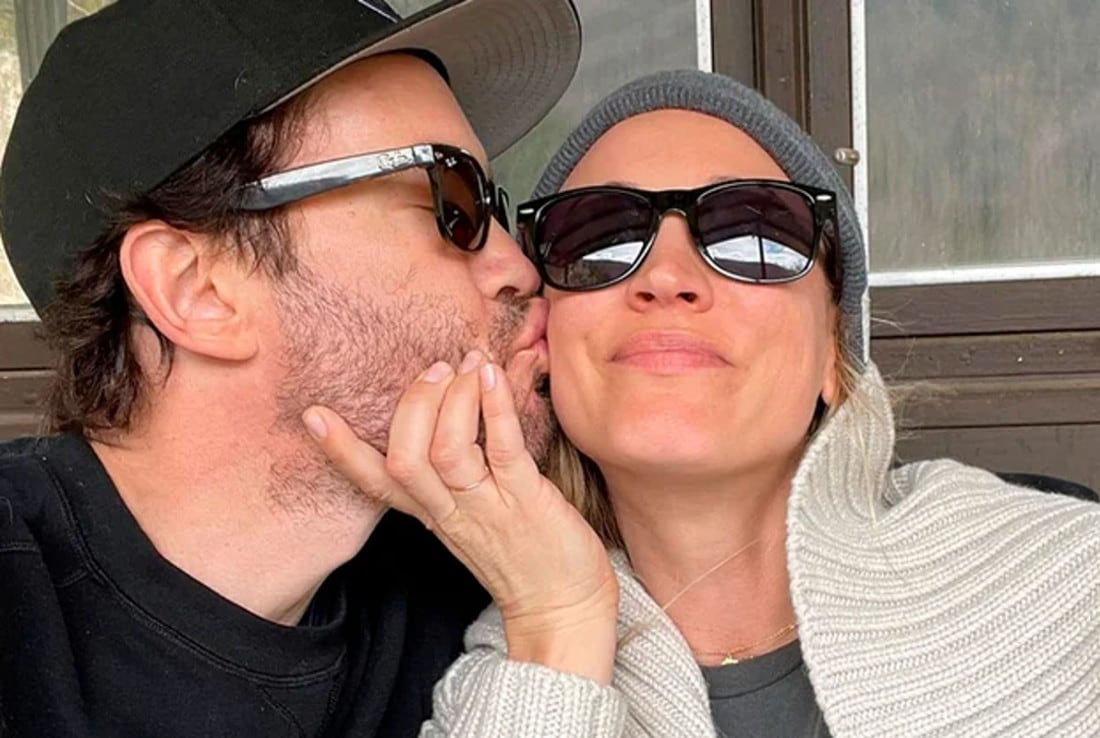 Kaley Cuoco y Tom Pelphrey  y una de las fotos que confirman el romance (Captura de redes).