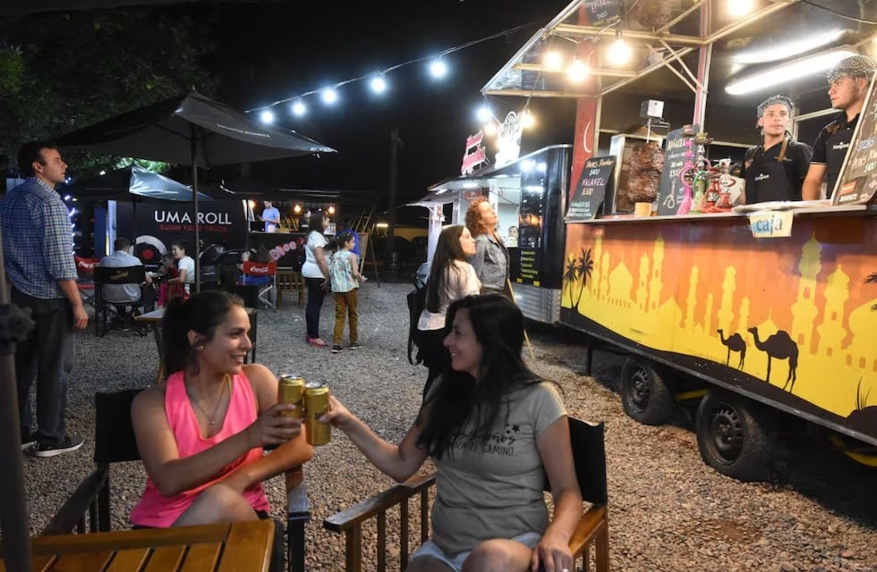 Fin de semana lleno de sabores y música en el parque Canota de Maipú