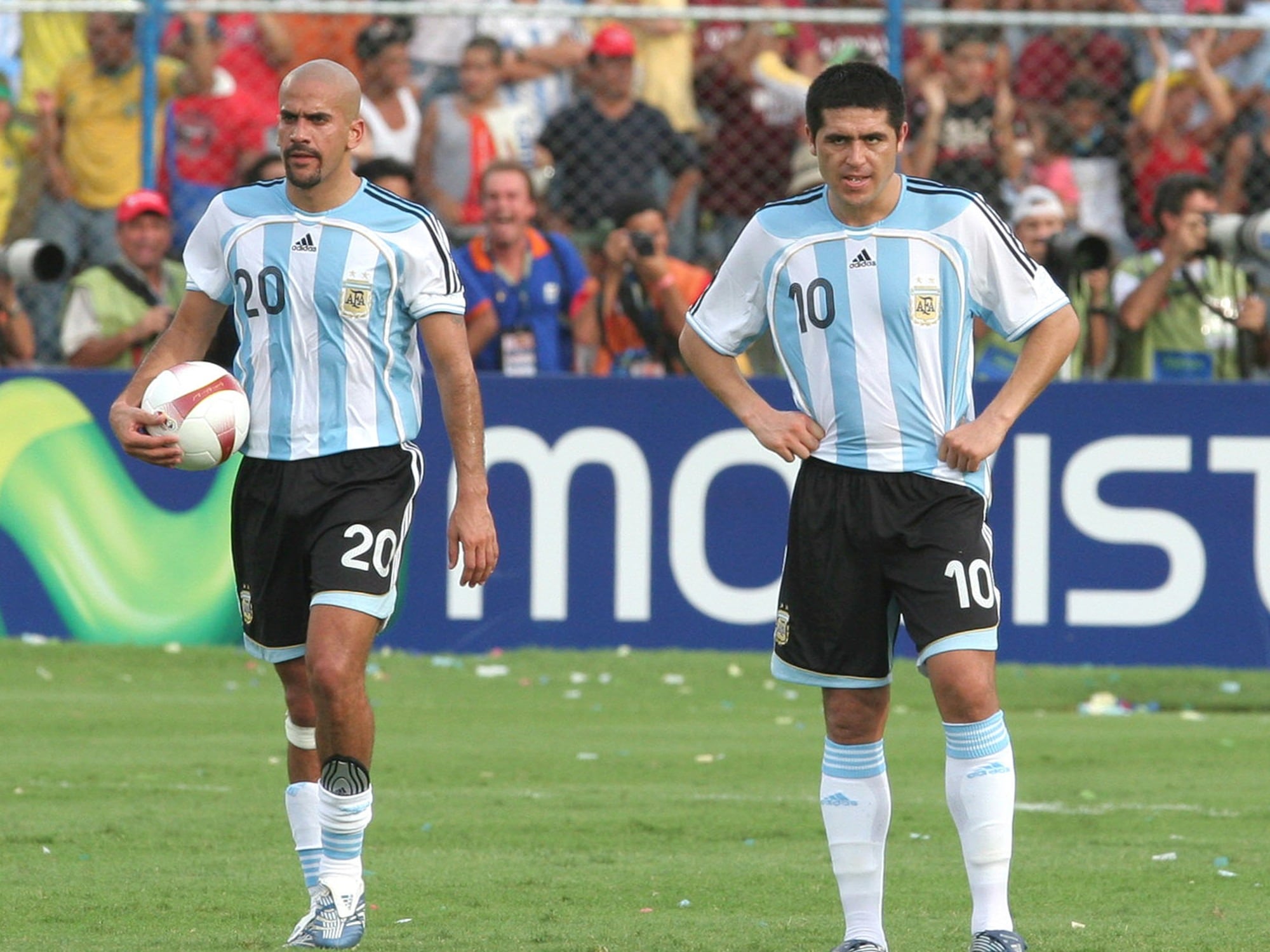 Verón con Riquelme en la Copa América 2007