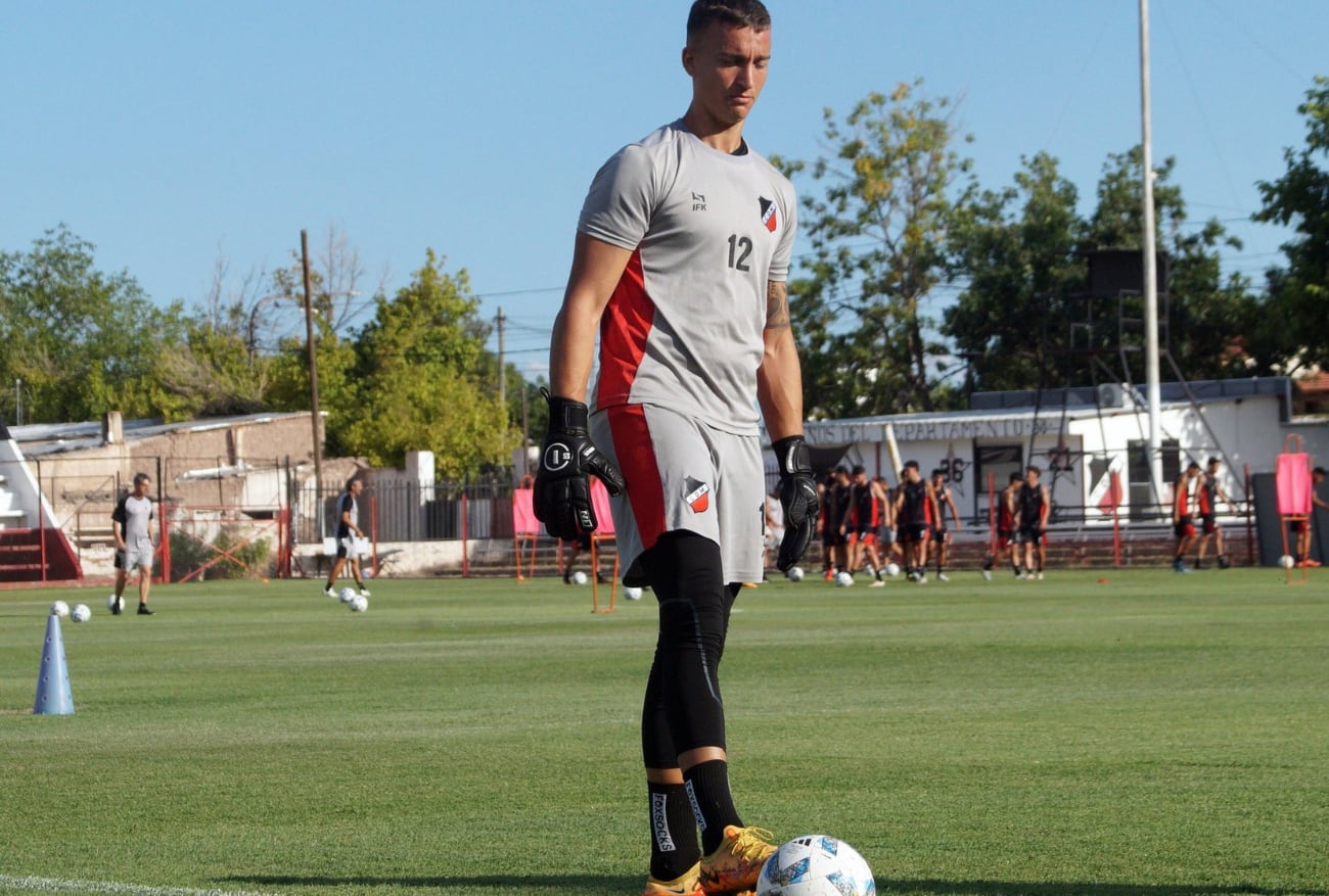 el arquero Nahuel Galardi llega después de un buen año en Defensores de Belgrano de Villa Ramallo /Foto: Prensa Maipú