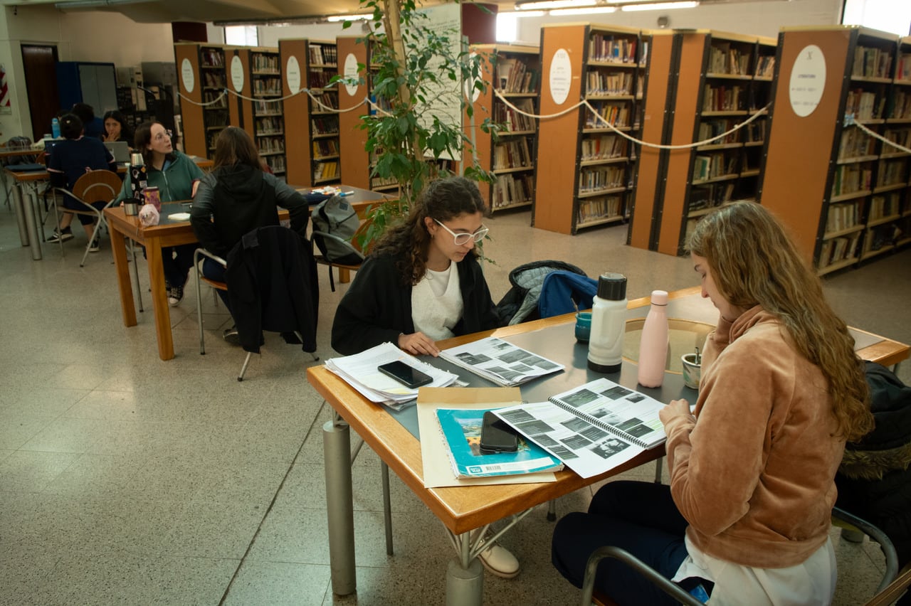 UNCuyo, Universidad Nacional de Cuyo.
Biblioteca Central.

Foto: Ignacio Blanco / Los Andes 