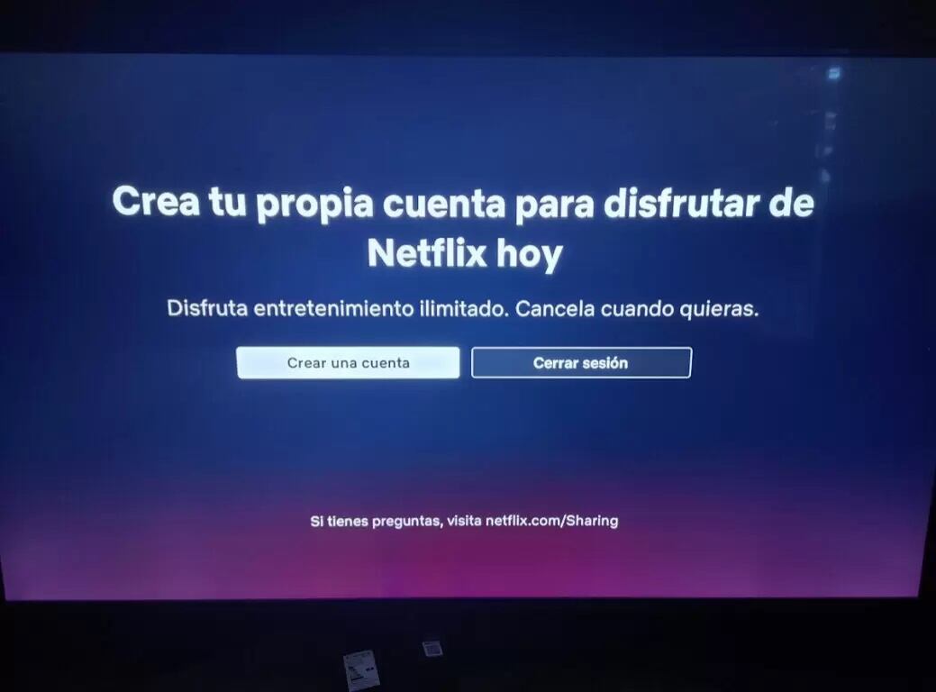 El cartel de bloqueo que aparece a los usuarios de Netflix si comparten cuenta y no pagan extra por cada casa (Gentileza)