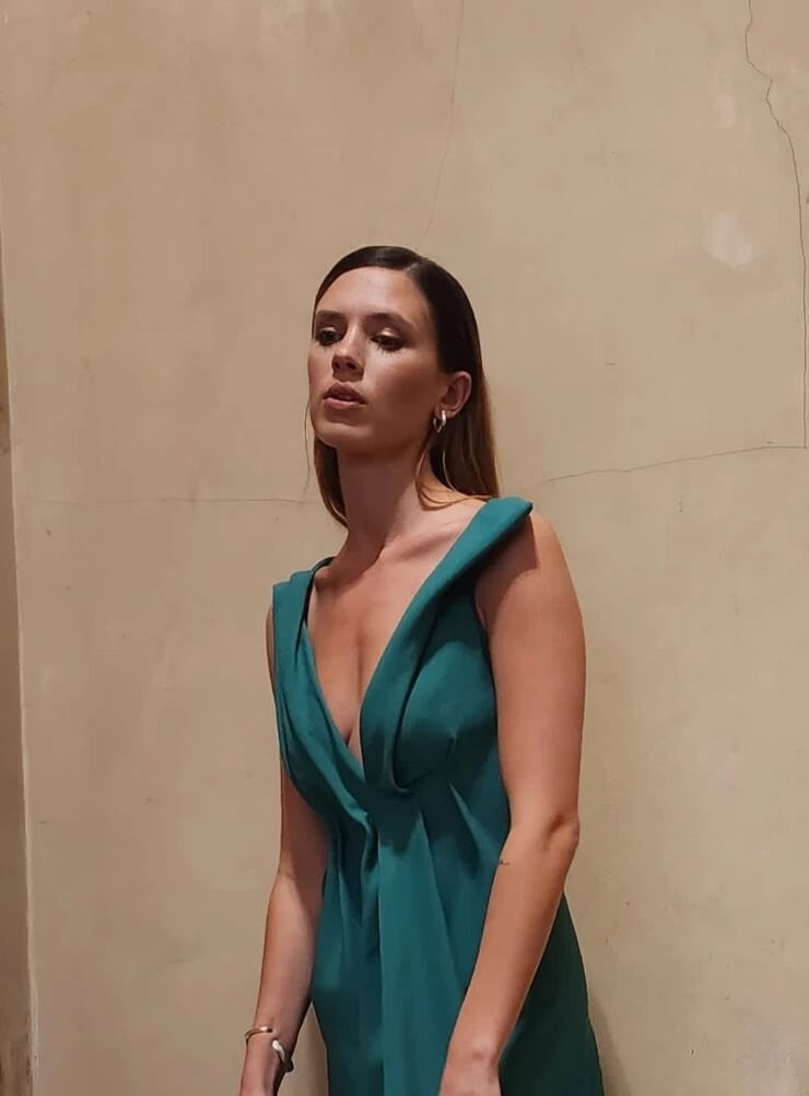 Delfina Chaves lució radiante en la avant premiere de la serie de Ringo Bonavena