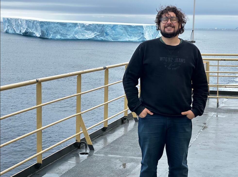 Franco, el mendocino que pasó 9 días en la Antártida fabricando repuestos y elementos con impresoras 3D. Foto: Gentileza Franco Mazzocca