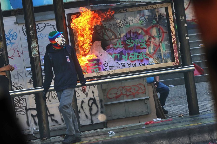 Manifestaciones en Chile en el aniversario 49 de la dictadura de Pinochet | Gentileza La Tercera