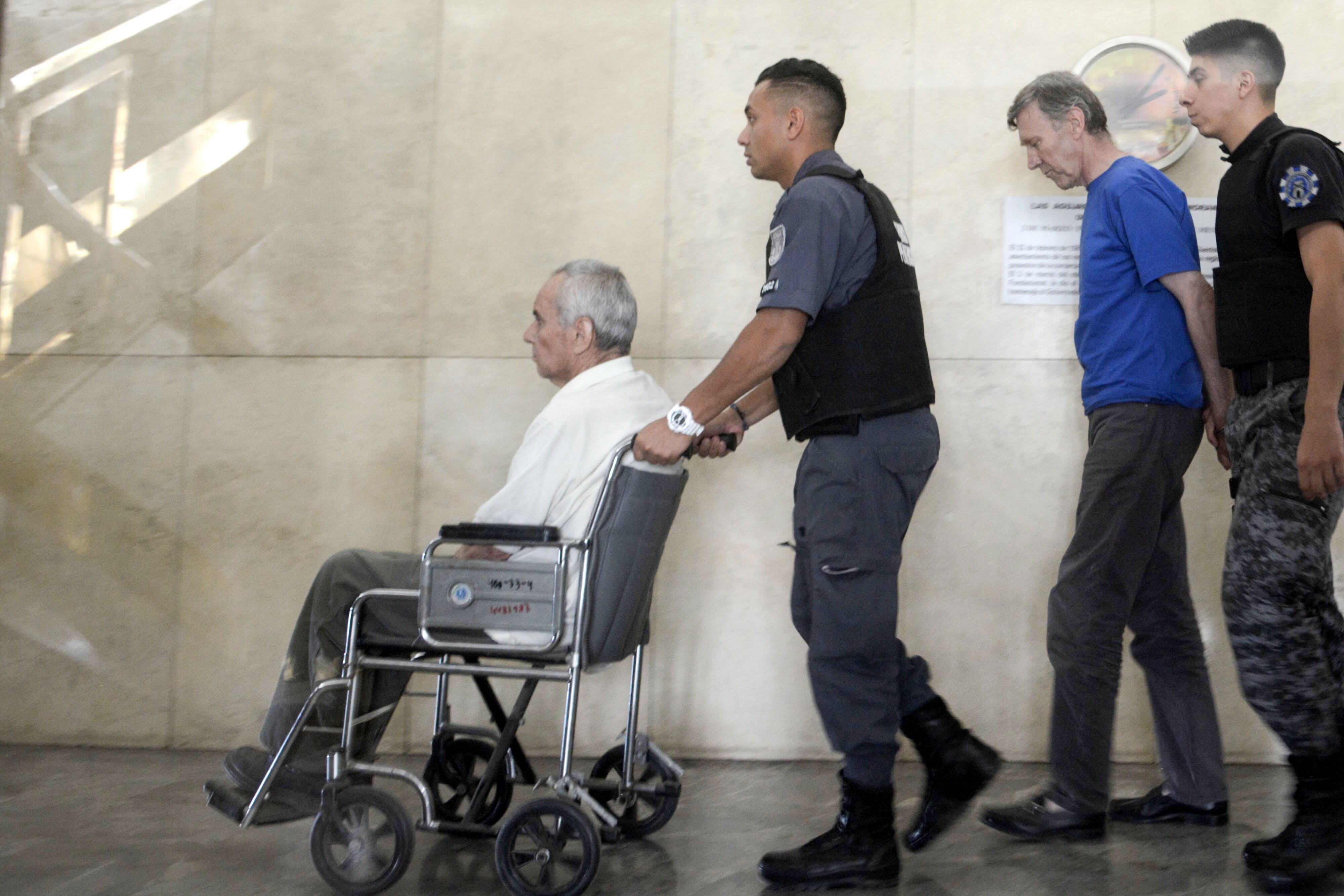 La condena contra los curas fue confirmada por la Corte de Justicia de Mendoza. Foto: Marcelo Rolland / Los Andes.