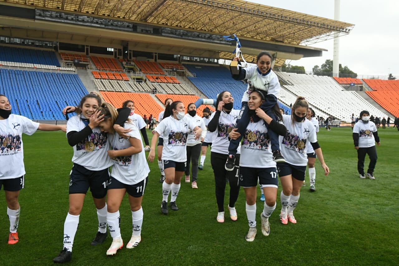 Las Pumas se consagraron campeonas de la Liga Mendocina - 