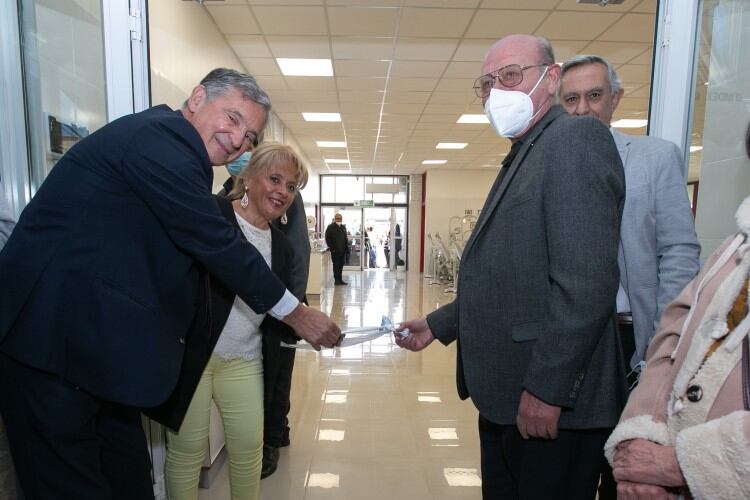 Autoridades y trabajadores de la UNCUYO se hicieron presentes en la inauguración. Foto: Gentileza