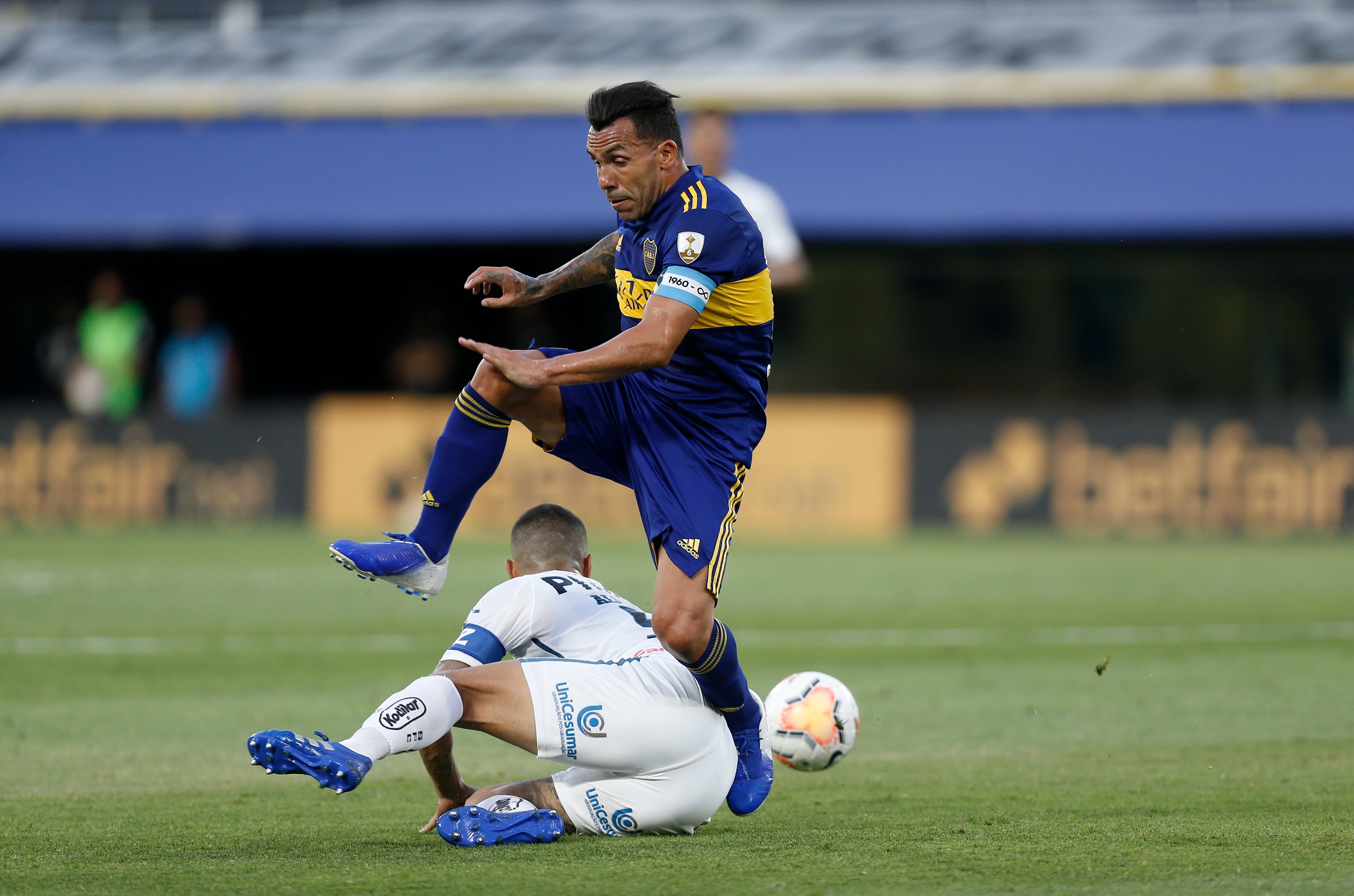 Baca vs Santos.
Semifinales de la Copa Libertadores