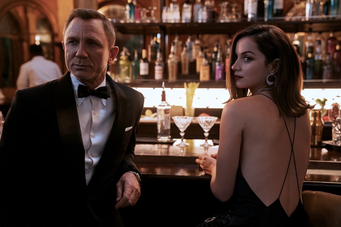 En su despedida del rol, Daniel Craig protagoniza "Sin tiempo para morir" junto a Ana de Armas. (Twitter).