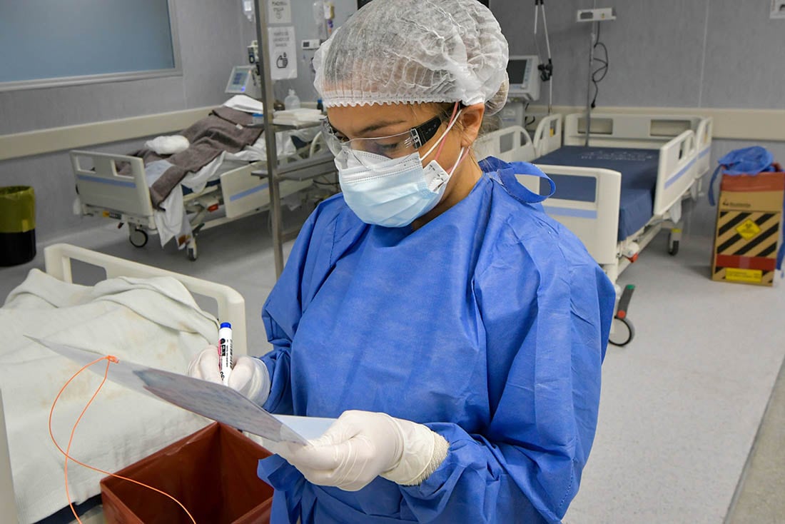 Nueva Unidad de Terapia Intensiva en el Hospital Central. Pacientes con Covid-19 positivo están internados en esa UTI