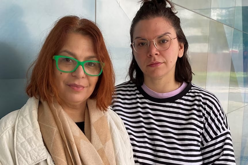 La madre de Giuliano, Daniela Pirone y su hermana Rosa Ostapenko por qué tardaron tanto en encontrarlo. (Foto: ABC News: Nadia Mitsopoulos)