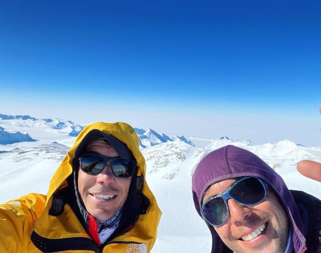 Las jaquecas frustraron el objetivo del “Messi de la escalada” y Alex Honnold debió abandonar el Aconcagua. Foto: Instagram @alexhonnold