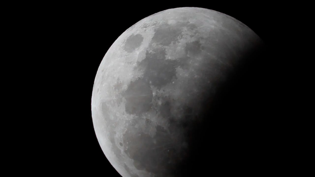 Además, las discrepancias en el tiempo podrían conducir a errores en el mapeo y la localización de posiciones en la Luna y su órbita. Foto: Wired