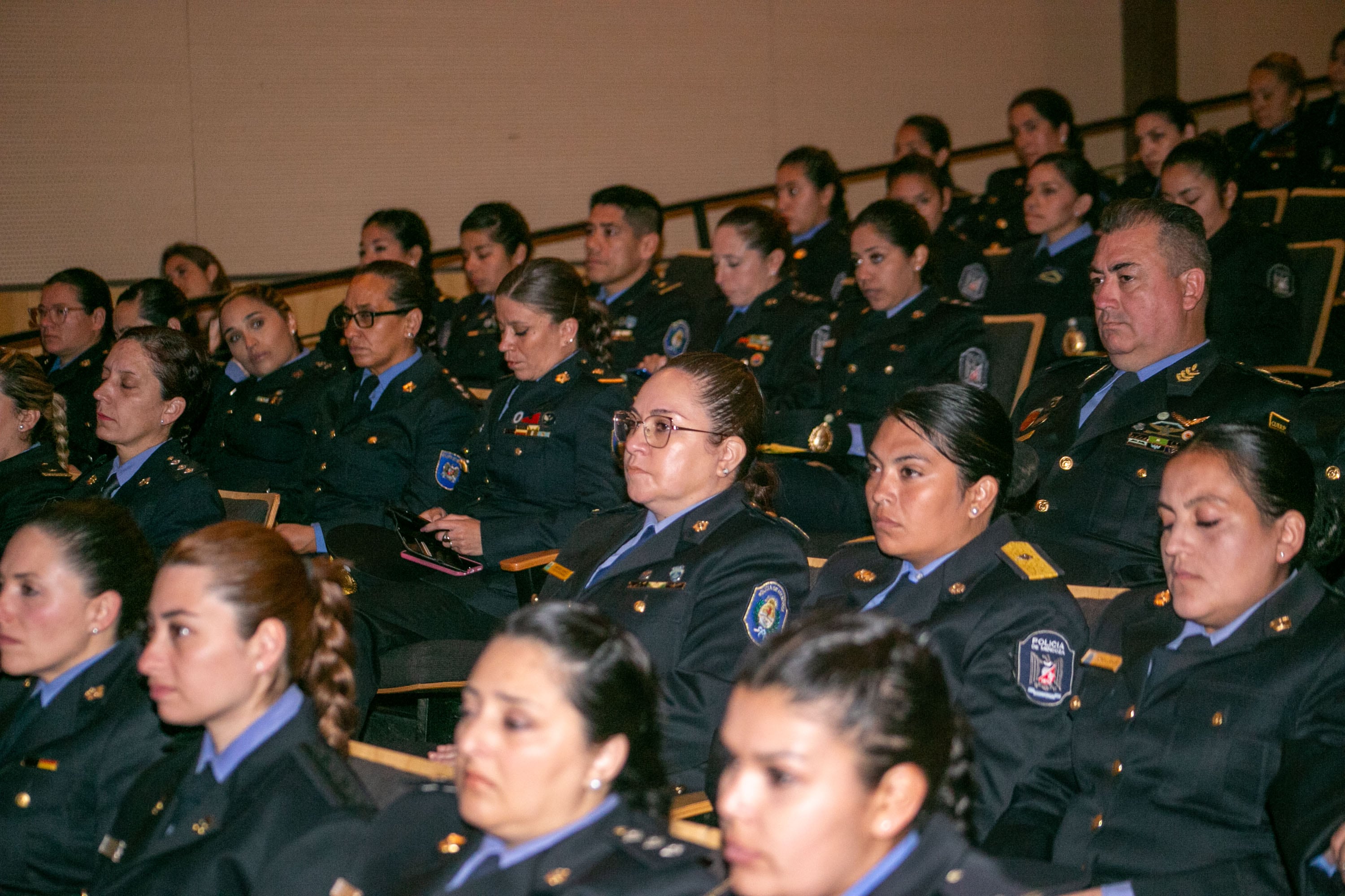 Ulpiano Suarez destacó el rol de la Mujer Policía como servidora pública