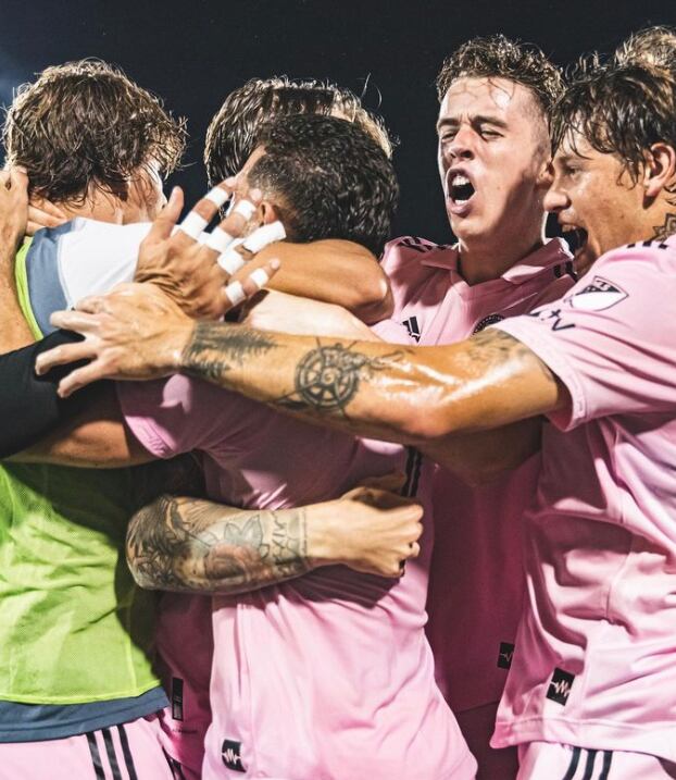 El equipo de EEUU que quiere a Messi sumó sus otros “refuerzos” celeste y blancos: hinchas argentinos enojados cantaron hits tribuneros durante un partido. Foto: Instagram @intermiamifc