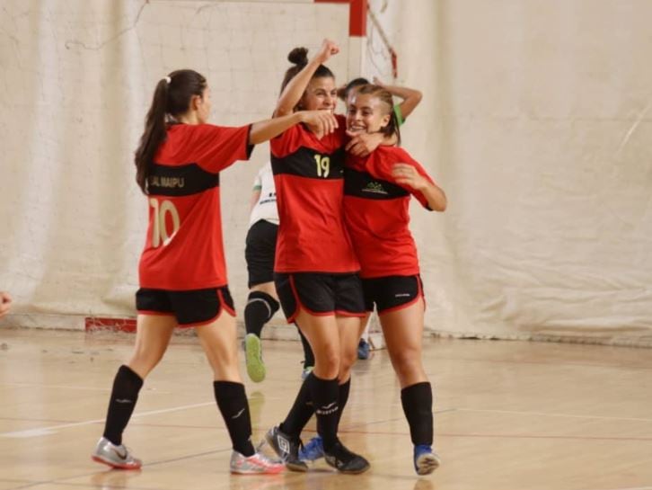 "Emi" Luengo, la heroína del partido más importante del campeonato. /Instagram Fefusa