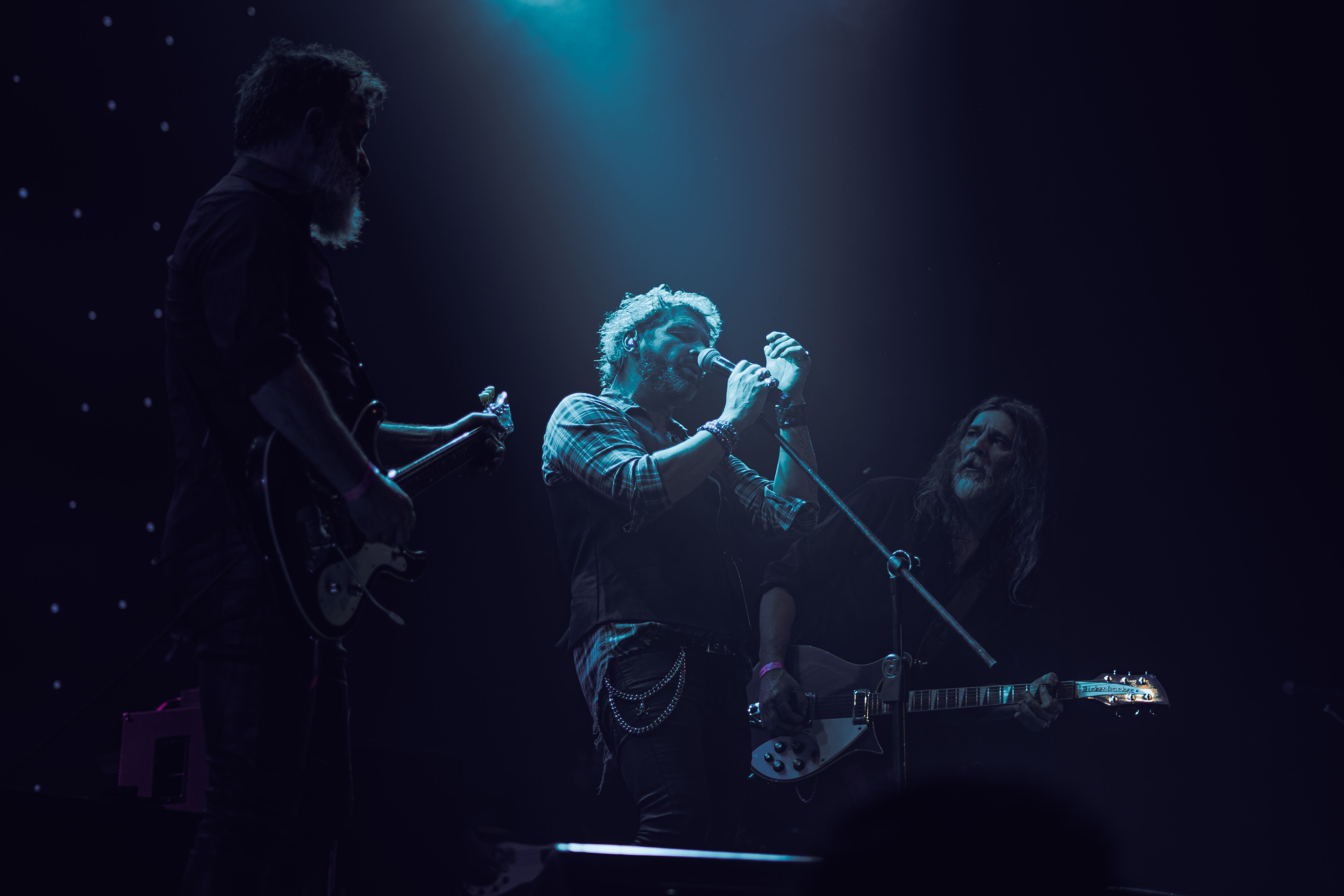 Los Caballeros de La Quema en Mendoza se presentaron en el Arena Maipú festejando los 25 años del disco "La Paciencia de la Araña" / Ph: Juane Grilli