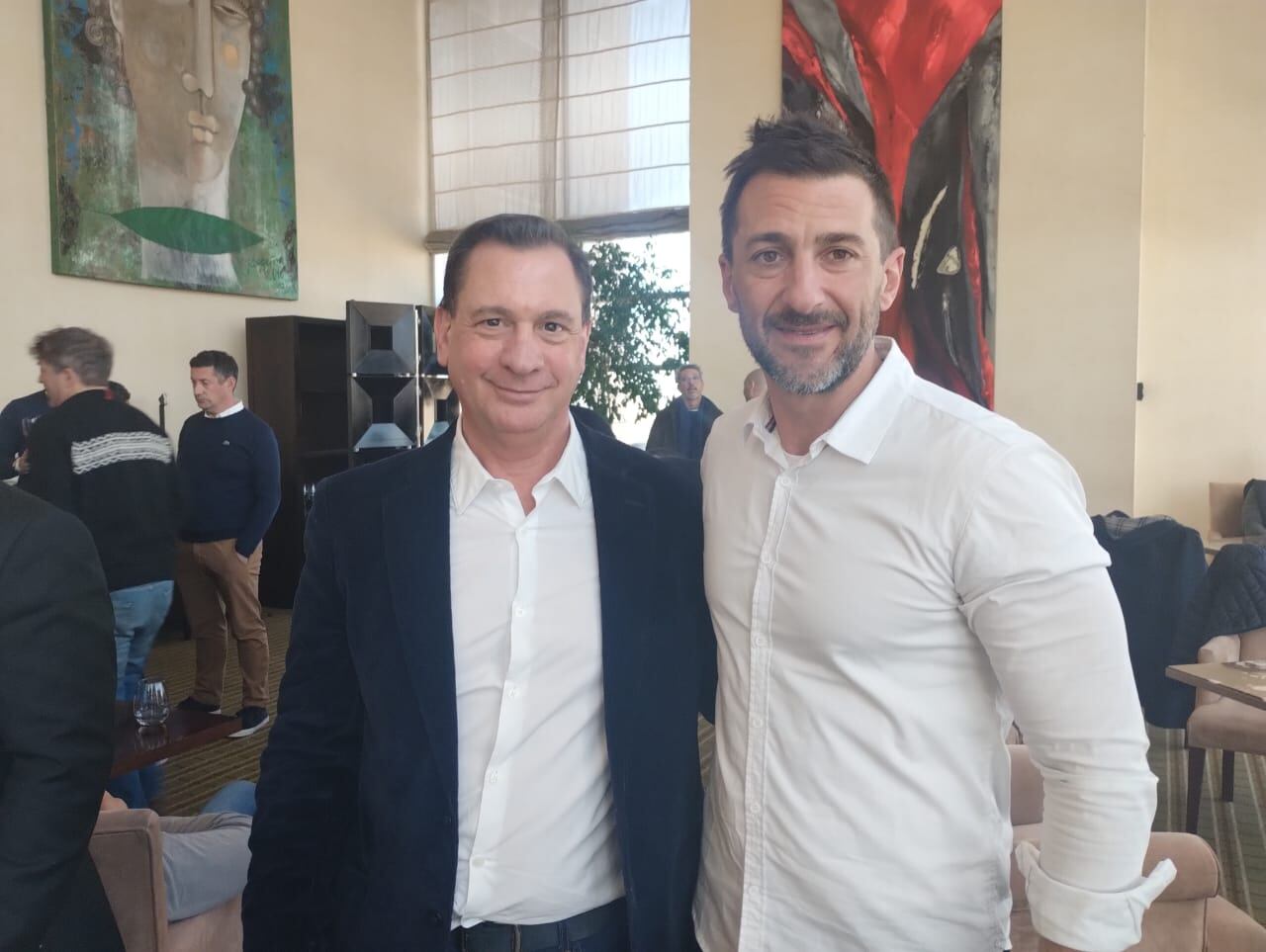 Fernando Ricomi  y Juan Ignacio Boccio, dueño y vicepresidente de Wico, organizadores de este evento que juntó a Los Pumas Clasic. / Gentileza.