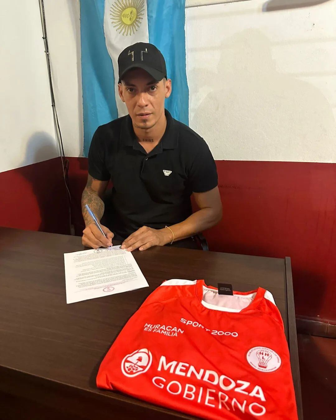 Pablo Palacios Alvarenga uno de los refuerzo para esta nueva temporada. Foto: Prensa Huracán Las Heras