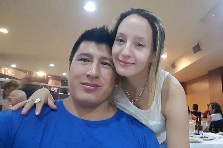 Karen oviedo sospechada de envenenar a su esposo con líquido refrigerante. Creen que en julio de 2017 habría asesinado de la misma forma a un nene de 9 años, hijo de su pareja.
Karen junto a ángel Aquino, su pareja envenenada