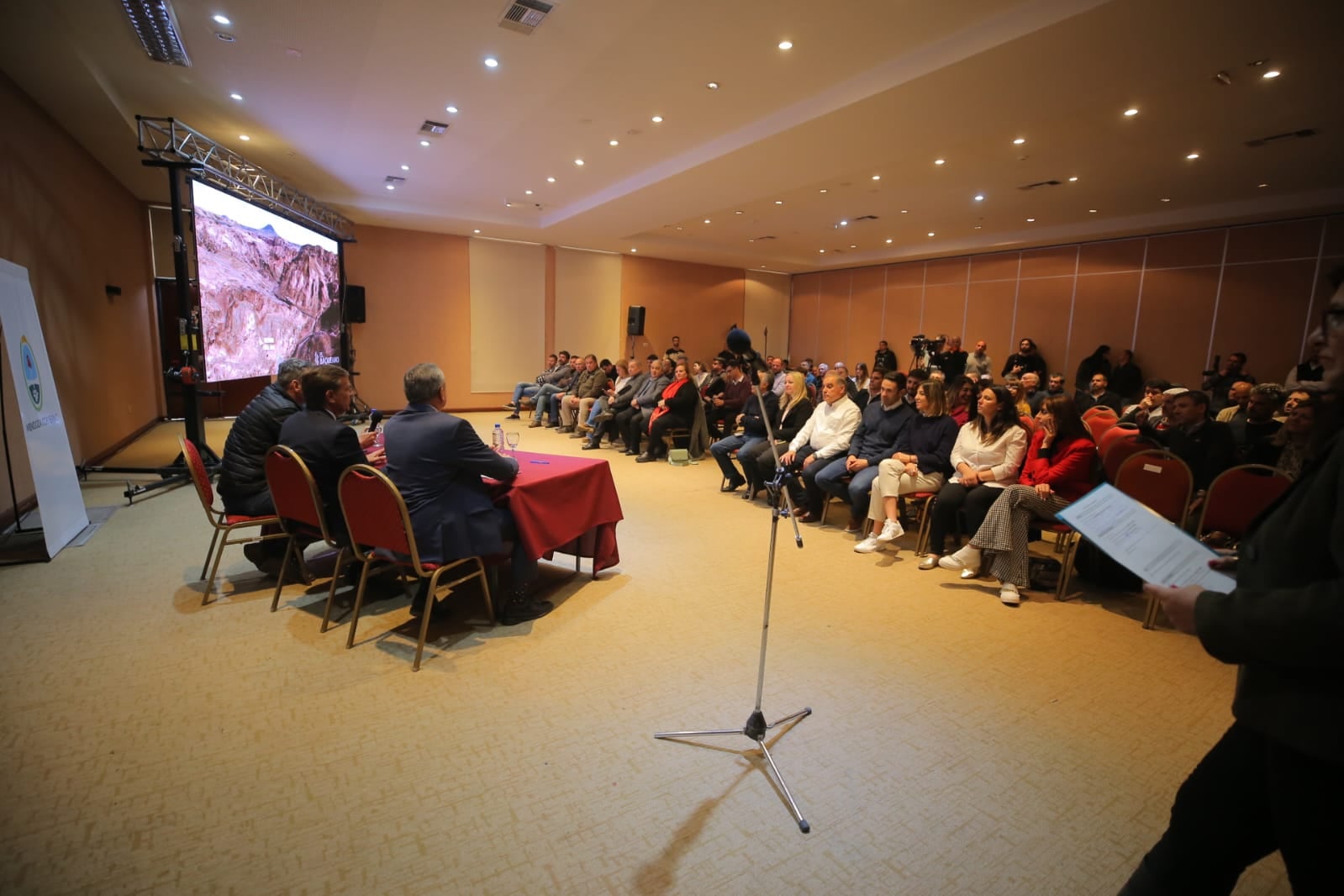 Rodolfo Suárez en San Rafael. Prensa Gobierno.