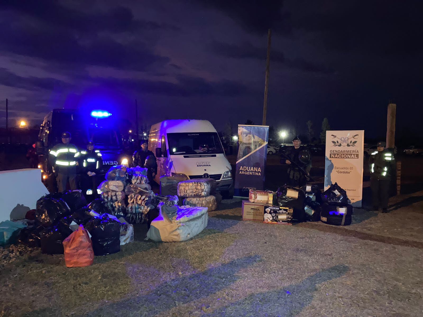 Un operativo conjunto entre Gendarmería, Aduana y la Policía de Mendoza incautó mercadería que ingresó de contrabando a la provincia. Gentileza