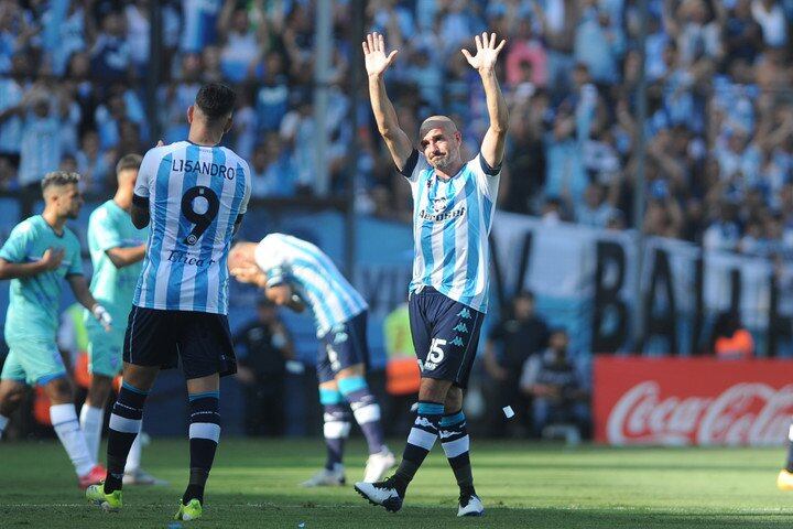 El adiós de Licha López de Racing Club. Ídolo total. / Gentileza.