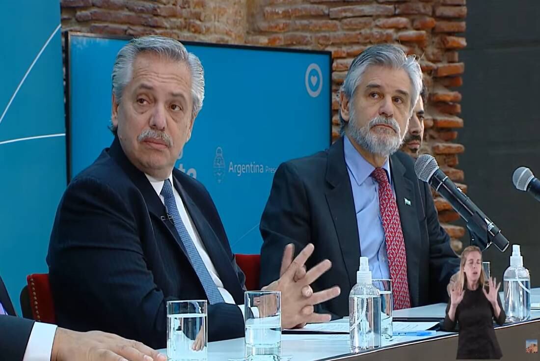 El presidente Alberto Fernández, el ministro Daniel Filmus y gobernadores presentaron obras de infraestructura científica y tecnológica en el marco del Programa Construir Ciencia, en el Museo del Bicentenario de la Casa Rosada.