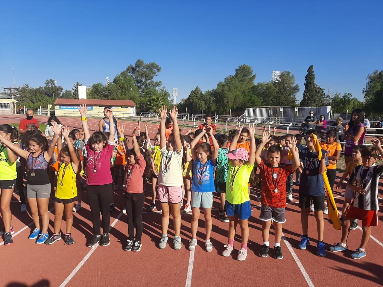 Circuito de infantiles en el torneo de Cavem. Fueron más de 70 niños de diferentes instituciones.