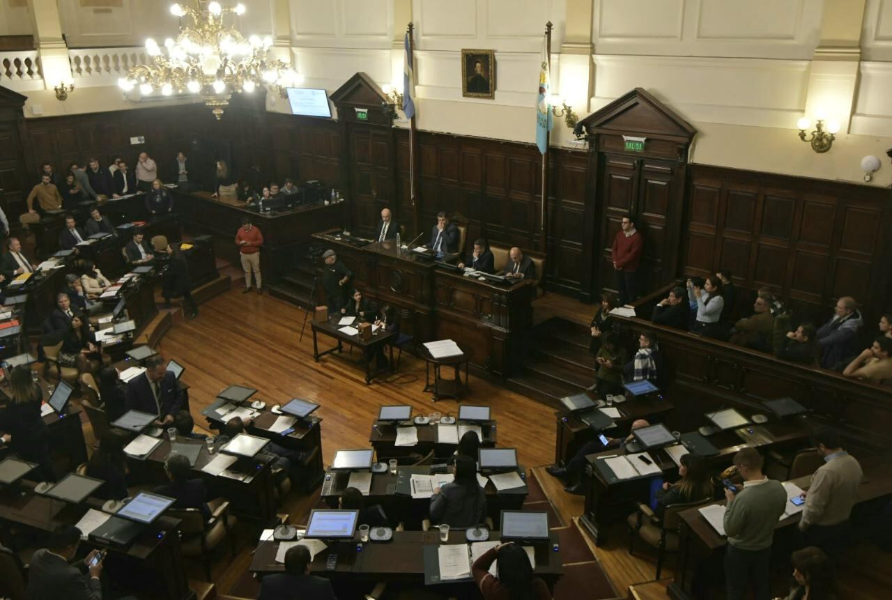 La Provincia quiere modificar esquemas de trabajo y descanso de radiólogos y hay enojo entre los profesionales. Foto: Orlando Pelichotti / Los Andes