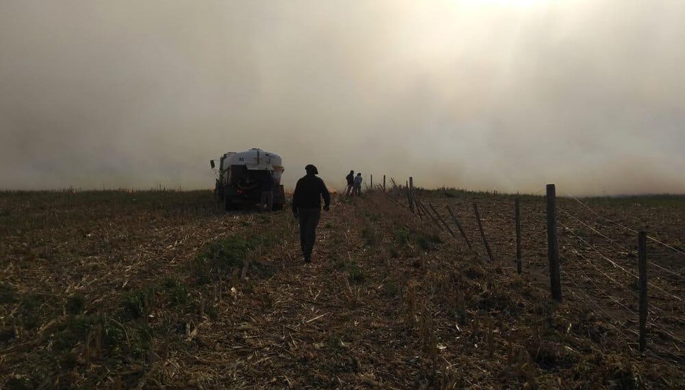 Incendio en el campo de Sergio Cotoloni - 