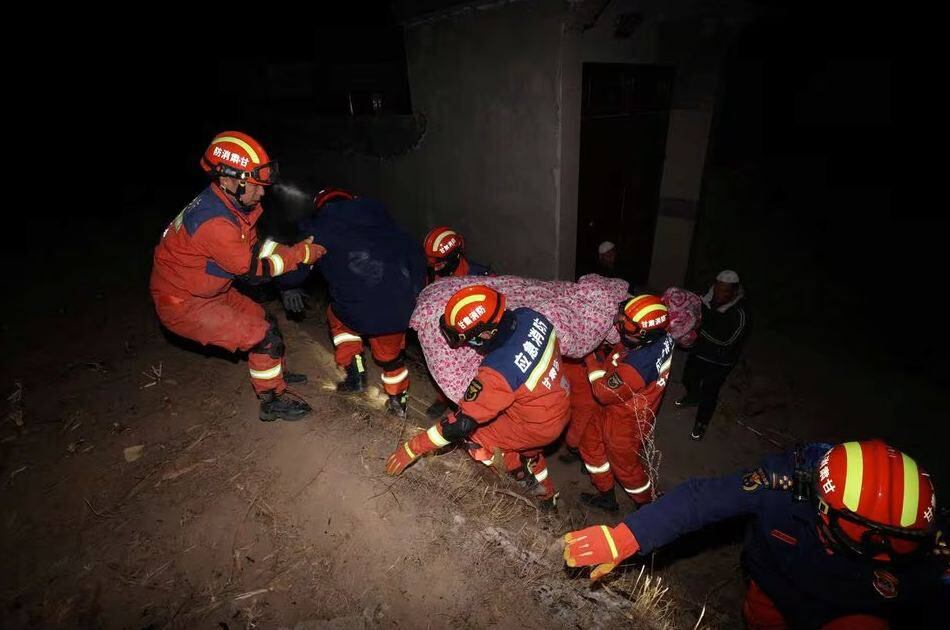 El epicentro se ubicó en el poblado de Liugou, a unos ocho kilómetros de la sede del distrito autónomo de las etnias bao an, dongxiang y sala de Jishishan, en la prefectura autónoma de la etnia hui de Linxia, en Gansu. Foto: redes. 