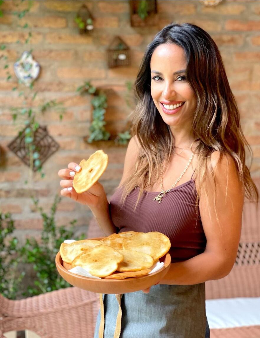 Su última receta: tortas fritas.