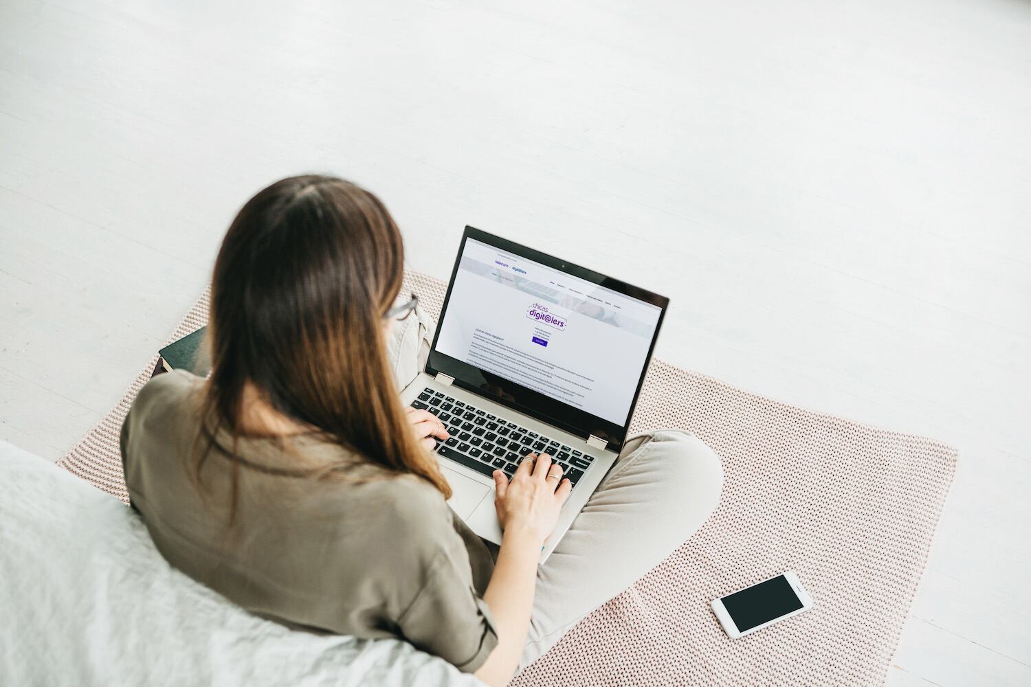 Telecom lanza el programa gratuito Chicas digit@lers para la formación de adolescentes en tecnología.