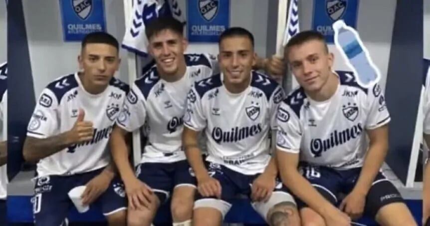 La cargada de los futbolistas de Quilmes a Fernando Brandán por el botellazo que recibió en el Tigre-Chacarita. / Gentileza.