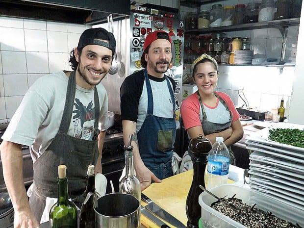 Samanta trabajaba en 2014 como pastelera en un restaurante.