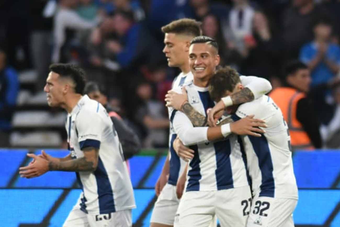 Clasico Talleres Instituto en el Estadio Kempes. Facundo Luque / La Voz