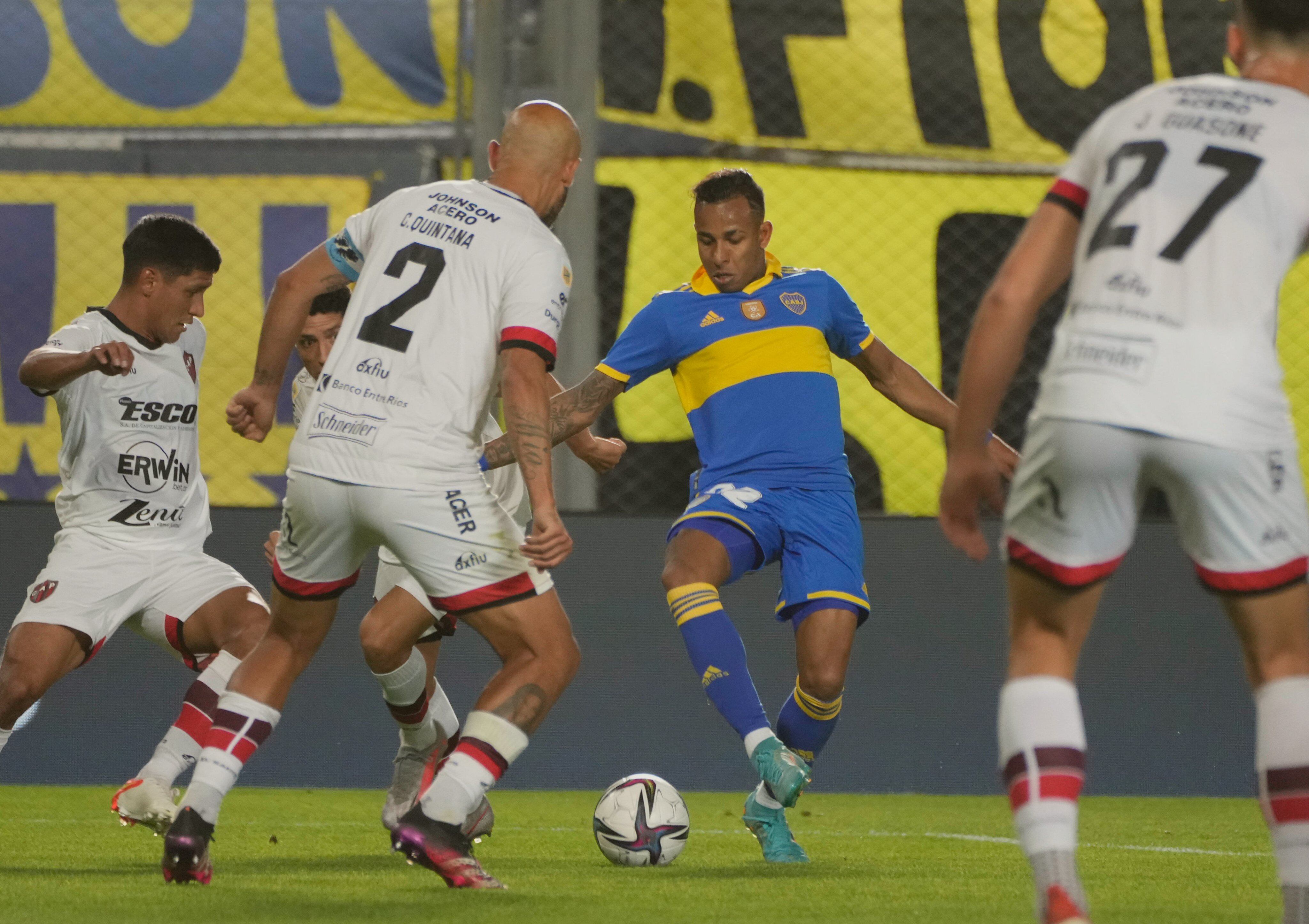 Boca no pudo con Patronato y quedó afuera de la Copa Argentina. Foto: @BocaJrsOficial