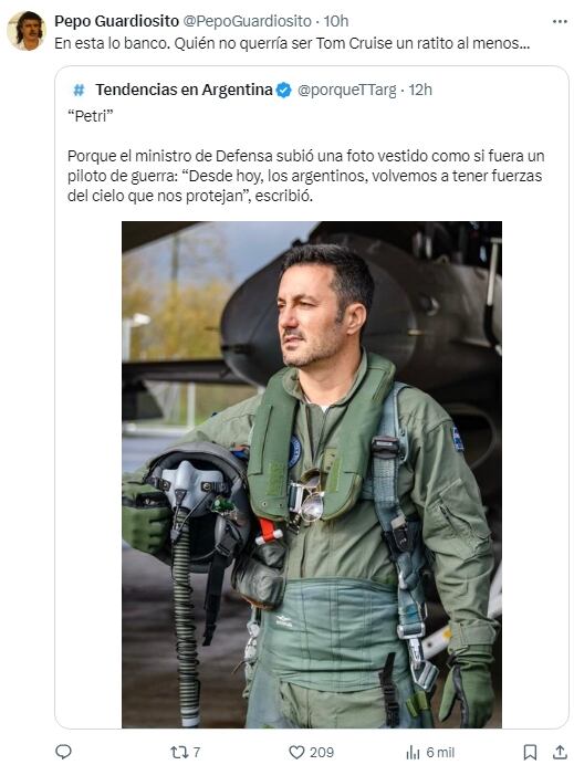 Los memes más divertidos tras el anuncio del Ministerio de Defensa de la compra de 24 aviones de combate. Foto: Redes Sociales